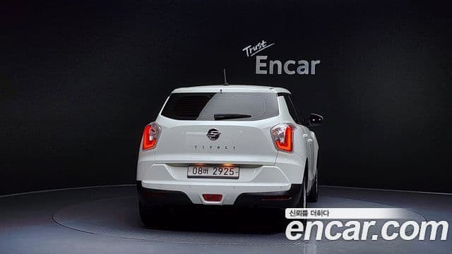 2017 SsangYong Tivoli 아머 — миниатюра 6