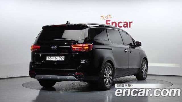 2019 Kia (Киа) The New Carnival — миниатюра 5