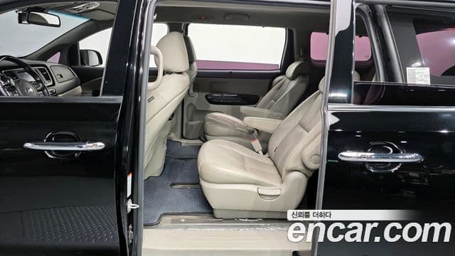 2019 Kia (Киа) The New Carnival — миниатюра 7