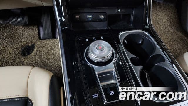 2020 Kia (Киа) Carnival 4th Gen — миниатюра 7
