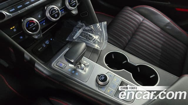 2019 Genesis G70 — миниатюра 5