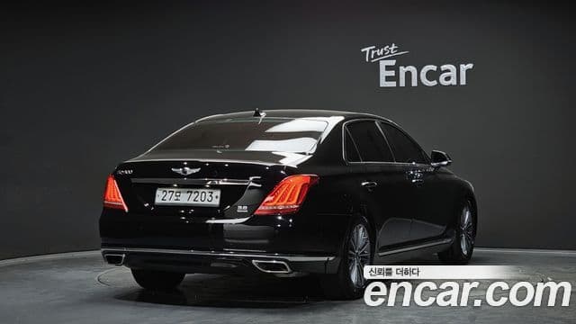 2017 Genesis EQ900 — миниатюра 3
