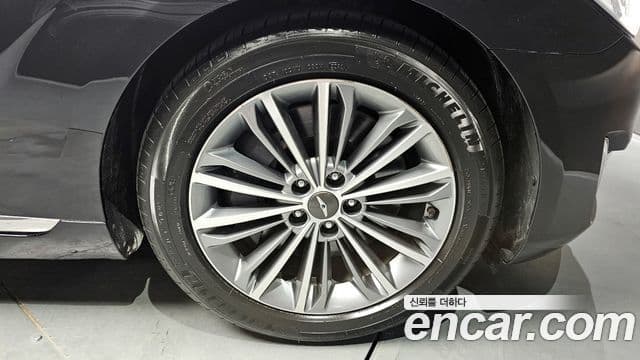 2017 Genesis EQ900 — миниатюра 5