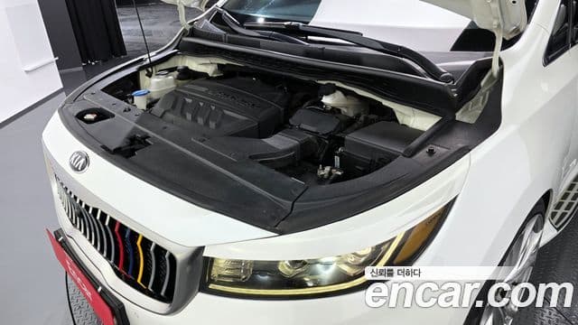 2020 Kia (Киа) The New Carnival — миниатюра 6