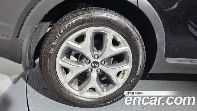2016 Kia (Киа) All New Sorento — миниатюра 9