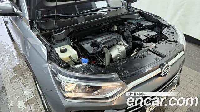 2020 SsangYong 뷰티풀 코란도 — миниатюра 2