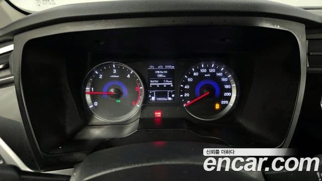 2020 SsangYong 뷰티풀 코란도 — миниатюра 8