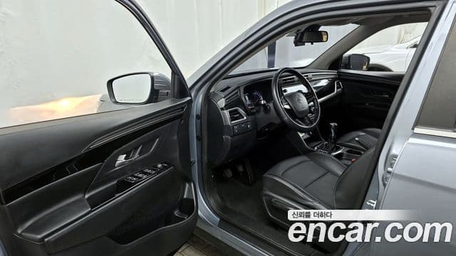 2020 SsangYong 뷰티풀 코란도 — миниатюра 7