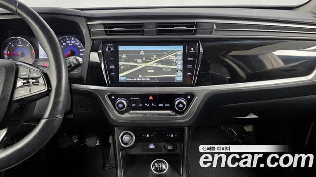 2020 SsangYong 뷰티풀 코란도 — миниатюра 9