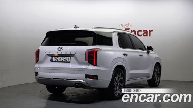 2021 Hyundai (Хёндэ) Palisade — миниатюра 3