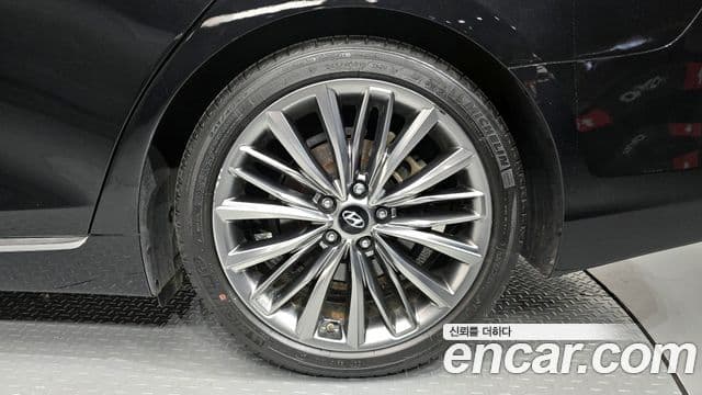 2017 Hyundai (Хёндэ) Grandeur IG — миниатюра 7