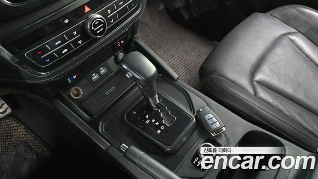 2022 SsangYong The New 렉스턴 스포츠 칸 — миниатюра 4