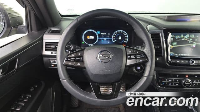 2022 SsangYong The New 렉스턴 스포츠 칸 — миниатюра 10