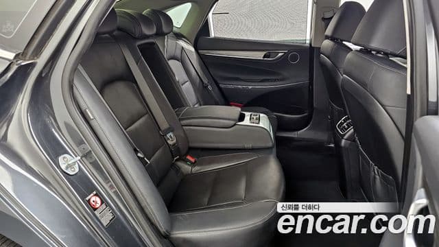 2016 Hyundai (Хёндэ) Grandeur IG — миниатюра 7