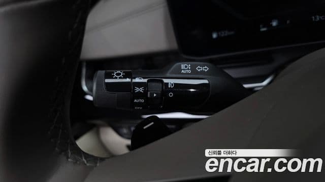 2025 Kia (Киа) The New Carnival 4th Gen — миниатюра 7