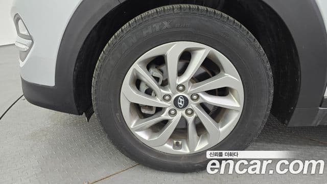 2015 Hyundai (Хёндэ) All New Tucson — миниатюра 4
