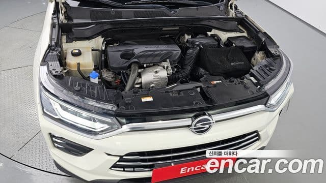2020 SsangYong 뷰티풀 코란도 — миниатюра 8