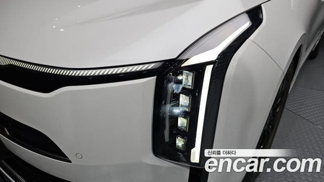 2025 Kia (Киа) The New K8 — миниатюра 9