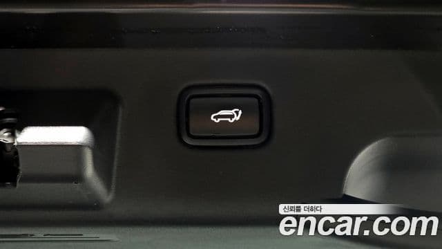 2023 Kia (Киа) EV6 — миниатюра 9