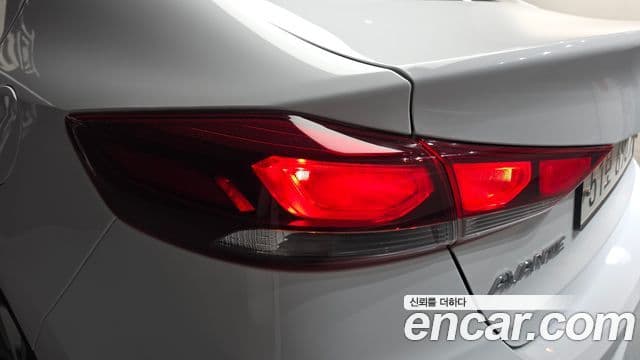 2018 Hyundai (Хёндэ) Avante AD