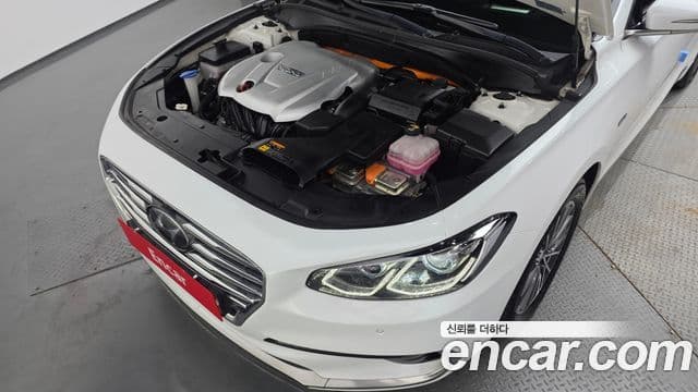 2017 Hyundai (Хёндэ) Grandeur IG Hybrid — миниатюра 3