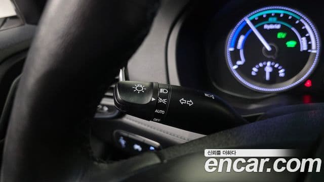 2017 Hyundai (Хёндэ) Grandeur IG Hybrid