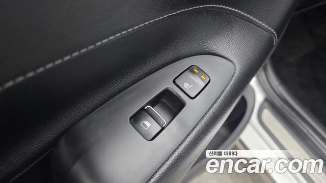 2017 Hyundai (Хёндэ) Grandeur IG Hybrid — миниатюра 9