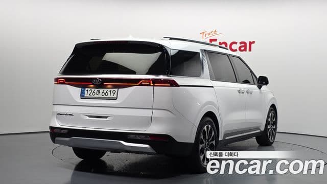 2021 Kia (Киа) Carnival 4th Gen — миниатюра 9