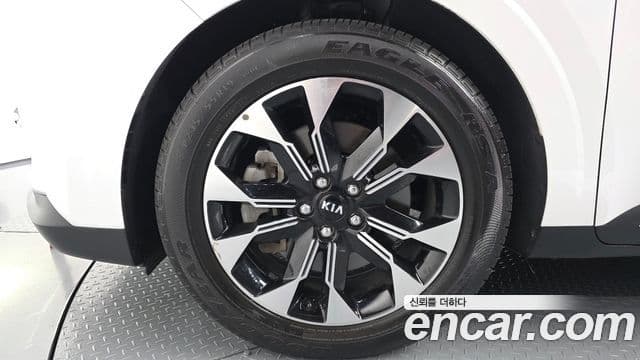2021 Kia (Киа) Carnival 4th Gen — миниатюра 5