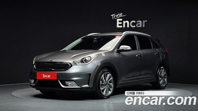 2016 Kia (Киа) Niro — миниатюра 4