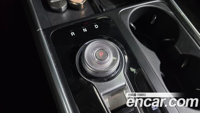 2025 Kia (Киа) The New Carnival 4th Gen — миниатюра 10