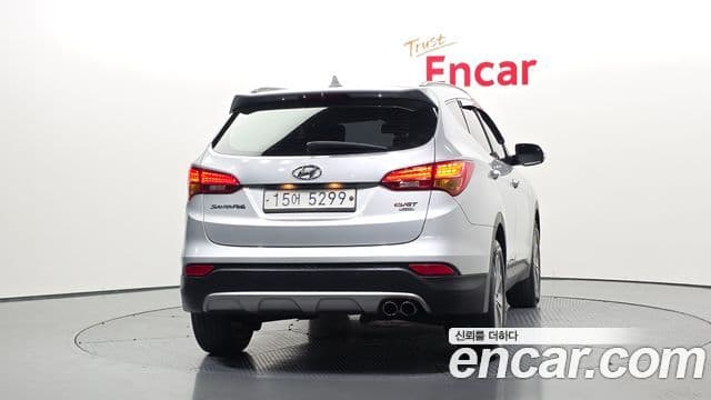 2014 Hyundai (Хёндэ) Santa Fe DM — миниатюра 5