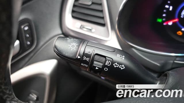 2014 Hyundai (Хёндэ) Santa Fe DM — миниатюра 3