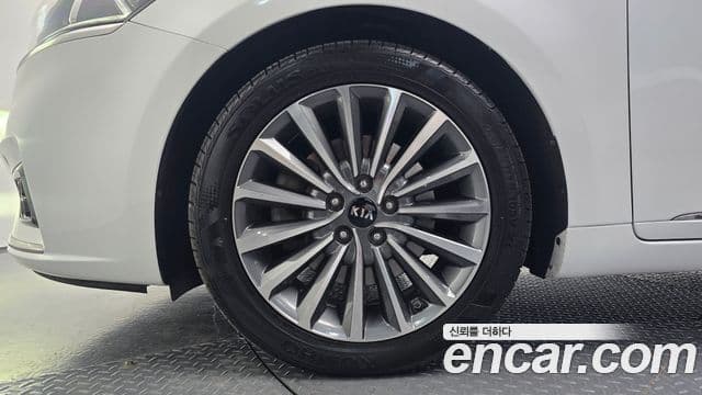 2018 Kia (Киа) All New K7 — миниатюра 8