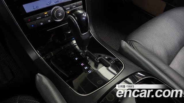 2011 Kia (Киа) 오피러스 프리미엄 — миниатюра 10