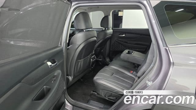2022 Hyundai (Хёндэ) The New Santa Fe — миниатюра 9