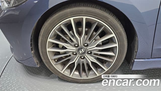 2017 Hyundai (Хёндэ) Avante AD — миниатюра 2