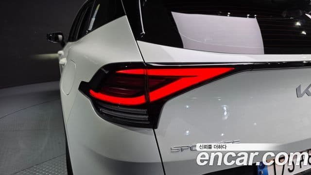 2024 Kia (Киа) Sportage 5세대 Hybrid — миниатюра 5