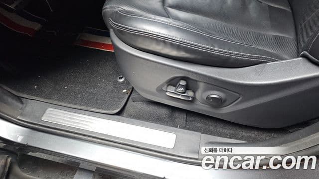 2024 SsangYong The New 렉스턴 스포츠 칸 — миниатюра 5