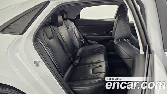 2020 Hyundai (Хёндэ) Avante (CN7) — миниатюра 8