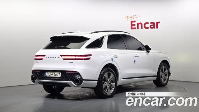 2021 Genesis GV70 — миниатюра 3