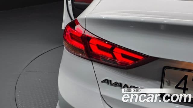 2017 Hyundai (Хёндэ) Avante AD — миниатюра 8