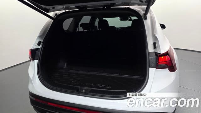 2021 Hyundai (Хёндэ) The New Santa Fe — миниатюра 3