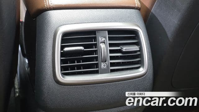 2015 Kia (Киа) All New Sorento — миниатюра 10