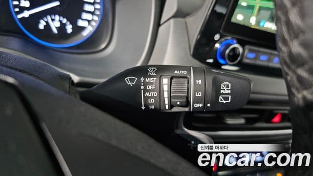 2021 Hyundai (Хёндэ) The New Kona — миниатюра 6