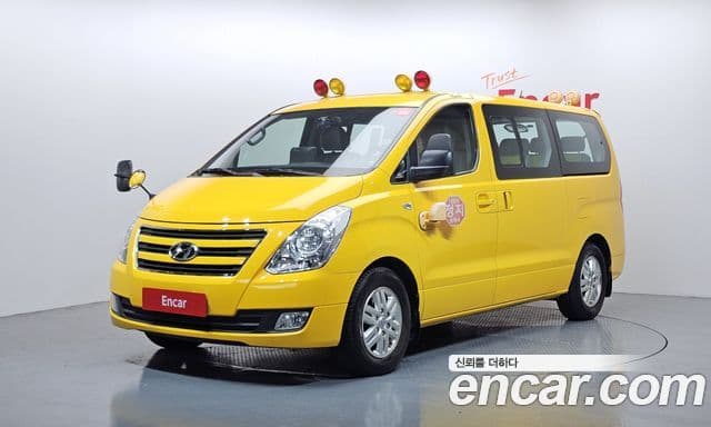 2017 Hyundai (Хёндэ) Grand Starex — миниатюра 2