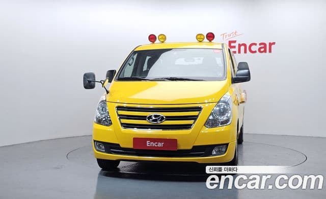 2017 Hyundai (Хёндэ) Grand Starex — миниатюра 5