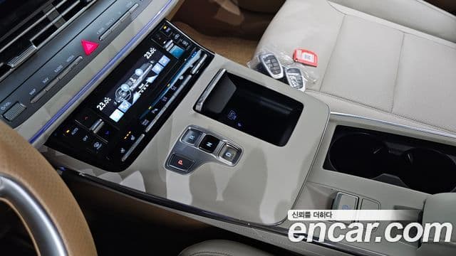 2022 Hyundai (Хёндэ) The New Grandeur IG — миниатюра 10