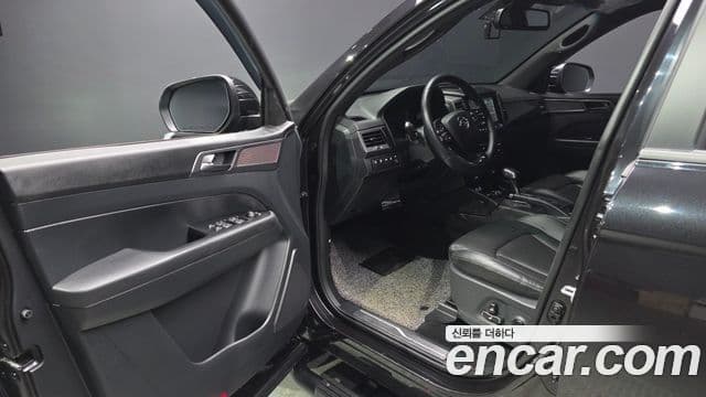 2022 SsangYong The New 렉스턴 스포츠 칸 — миниатюра 8