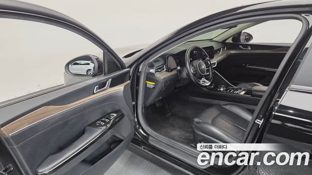 2020 Kia (Киа) K5 3rd Gen — миниатюра 6